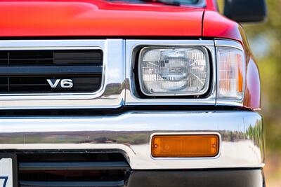 1992 Toyota Pickup Deluxe   - Photo 17 - Spring Valley, CA 91978