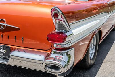1957 Pontiac Chieftain   - Photo 16 - Spring Valley, CA 91978