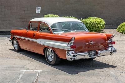 1957 Pontiac Chieftain   - Photo 5 - Spring Valley, CA 91978