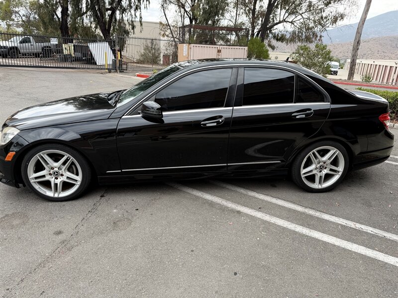 2010 Mercedes-Benz C 300 Luxury - Photo 5 - Spring Valley, CA 91978