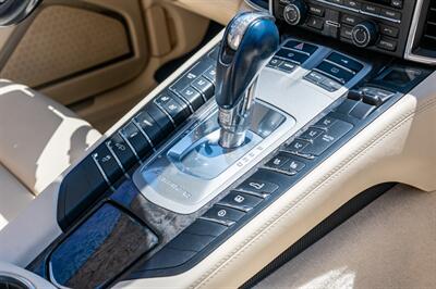 2010 Porsche Panamera Turbo   - Photo 43 - Spring Valley, CA 91978