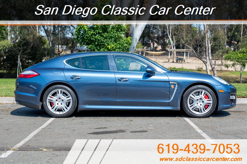 2010 Porsche Panamera Turbo photo 57