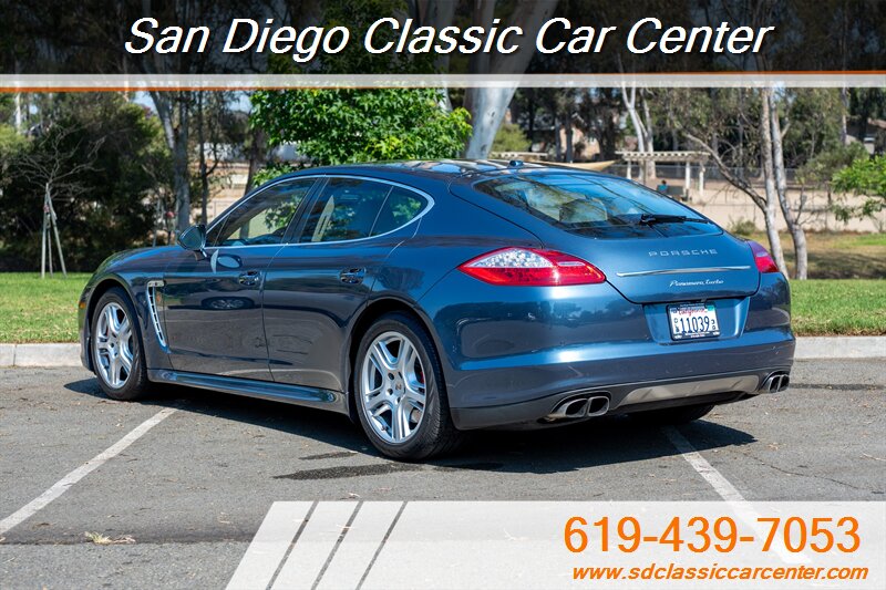 2010 Porsche Panamera Turbo photo 60