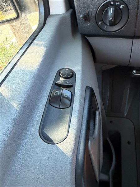 2011 Mercedes-Benz Sprinter 2500 - Photo 22 - Spring Valley, CA 91978