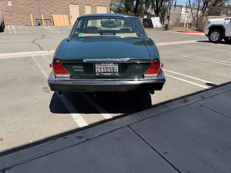 1986 Jaguar XJ6 XJ6 - Photo 4 - Spring Valley, CA 91978