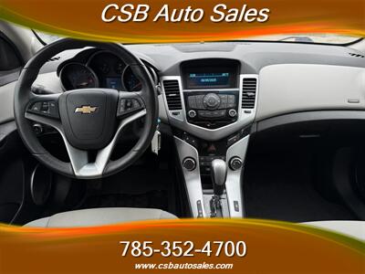 2012 Chevrolet Cruze LT   - Photo 6 - Rossville, KS 66533