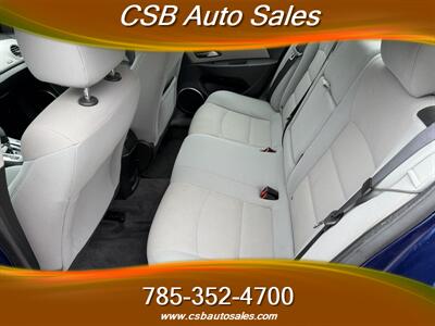 2012 Chevrolet Cruze LT   - Photo 5 - Rossville, KS 66533