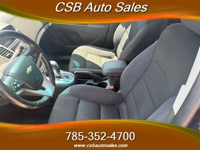 2014 Chevrolet Cruze 1LT Auto   - Photo 4 - Rossville, KS 66533