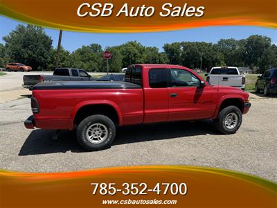 2000 Dodge Dakota SLT - Photo 3 - Rossville, KS 66533