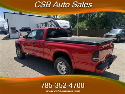 2000 Dodge Dakota SLT - Photo 2 - Rossville, KS 66533