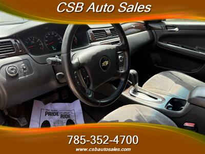 2013 Chevrolet Impala LT Fleet   - Photo 5 - Rossville, KS 66533