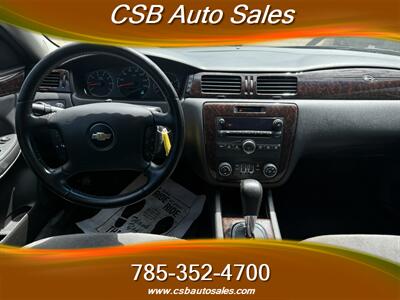 2013 Chevrolet Impala LT Fleet   - Photo 8 - Rossville, KS 66533