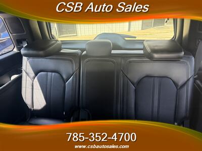 2019 Ford Expedition Limited   - Photo 5 - Rossville, KS 66533