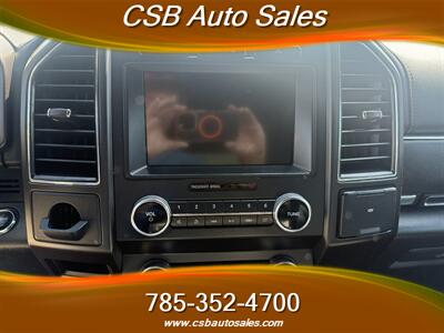 2019 Ford Expedition Limited   - Photo 8 - Rossville, KS 66533