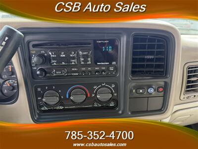 2001 GMC Yukon SLE   - Photo 8 - Rossville, KS 66533