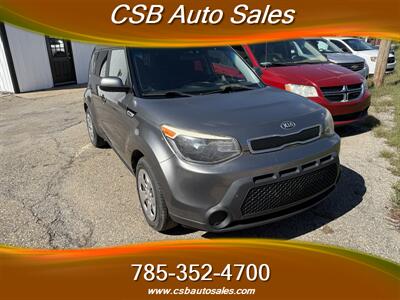 2015 Kia Soul   - Photo 2 - Rossville, KS 66533
