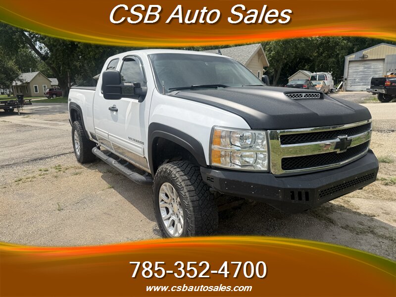 2009 Chevrolet Silverado 1500 Work Truck   - Photo 1 - Rossville, KS 66533