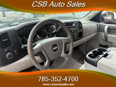 2012 Chevrolet Silverado 1500 LT - Photo 7 - Rossville, KS 66533