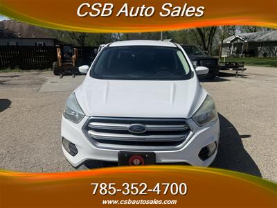 2017 Ford Escape SE - Photo 2 - Rossville, KS 66533