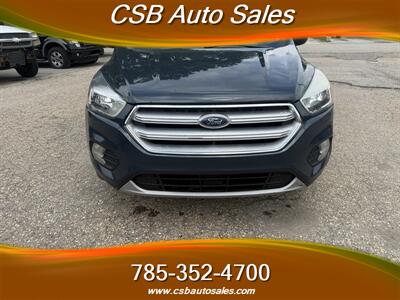 2019 Ford Escape SE   - Photo 2 - Rossville, KS 66533