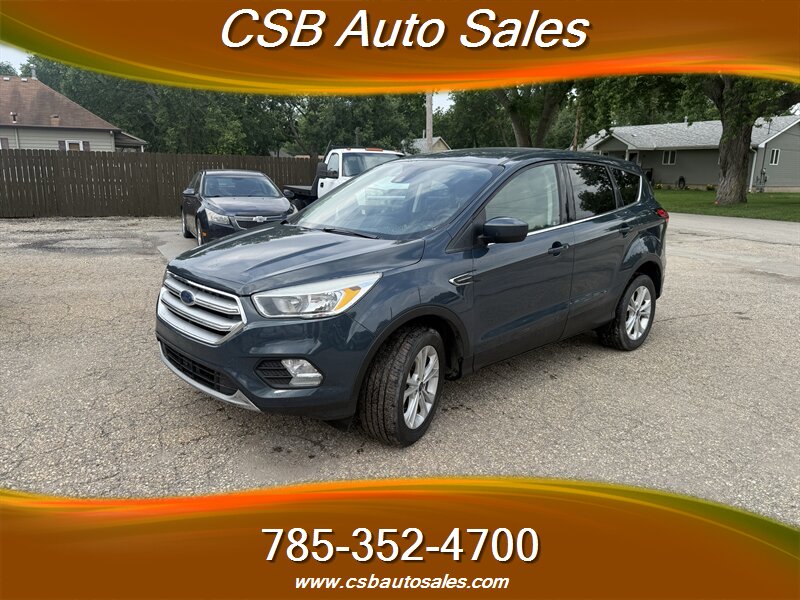 2019 Ford Escape SE   - Photo 1 - Rossville, KS 66533