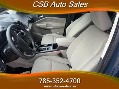 2019 Ford Escape SE   - Photo 8 - Rossville, KS 66533