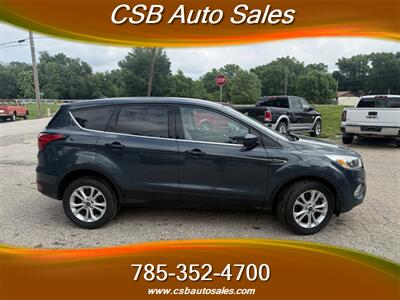 2019 Ford Escape SE   - Photo 3 - Rossville, KS 66533