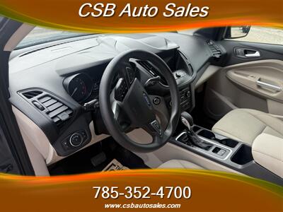 2019 Ford Escape SE   - Photo 7 - Rossville, KS 66533