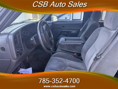 2003 Chevrolet Silverado 1500 4dr Extended Cab   - Photo 2 - Rossville, KS 66533