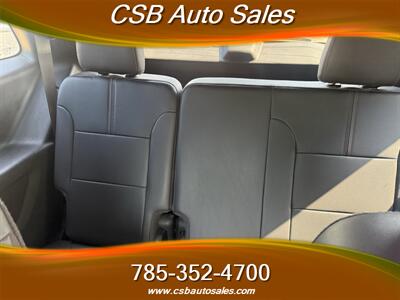 2023 Chevrolet Traverse RS - Photo 5 - Rossville, KS 66533