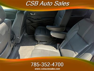 2023 Chevrolet Traverse RS - Photo 4 - Rossville, KS 66533