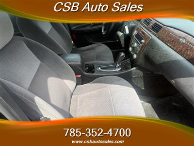 2012 Chevrolet Impala LT Fleet   - Photo 5 - Rossville, KS 66533