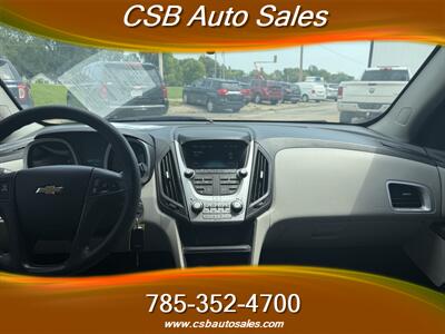2017 Chevrolet Equinox LS   - Photo 7 - Rossville, KS 66533