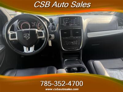 2017 Dodge Grand Caravan GT - Photo 6 - Rossville, KS 66533