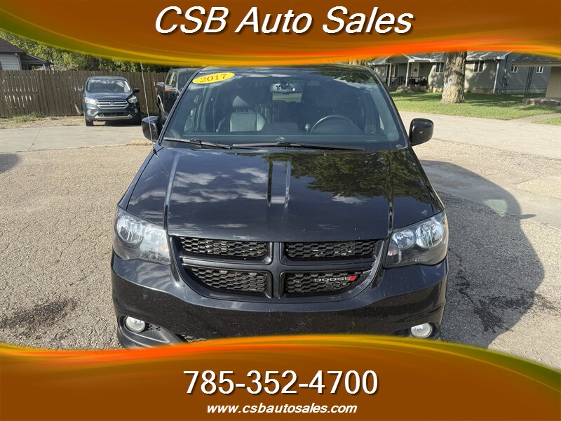 2017 Dodge Grand Caravan GT  