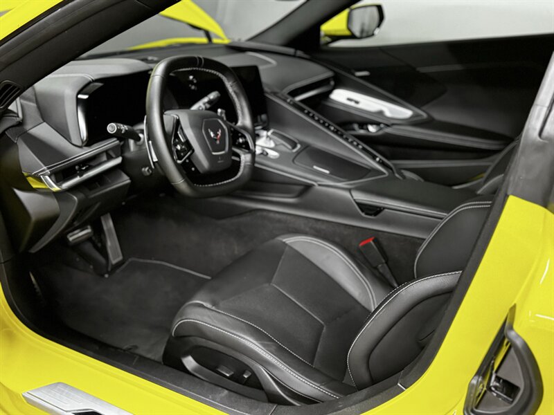 2023 Chevrolet Corvette Stingray - Photo 21 - San Diego, CA 92111
