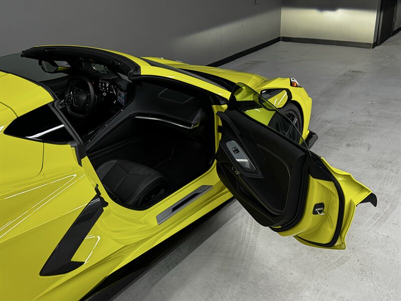 2023 Chevrolet Corvette Stingray - Photo 15 - San Diego, CA 92111