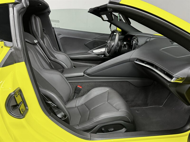 2023 Chevrolet Corvette Stingray - Photo 22 - San Diego, CA 92111
