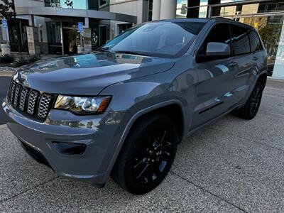 2020 Jeep Grand Cherokee Altitude  