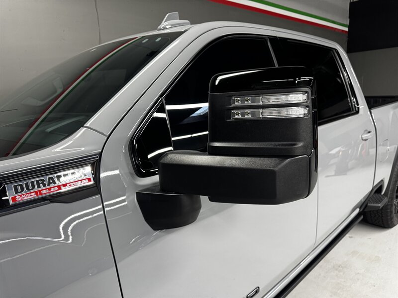 2025 GMC Sierra 2500 AT4 - Photo 5 - San Diego, CA 92111