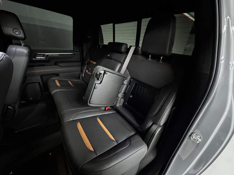 2025 GMC Sierra 2500 AT4 - Photo 17 - San Diego, CA 92111