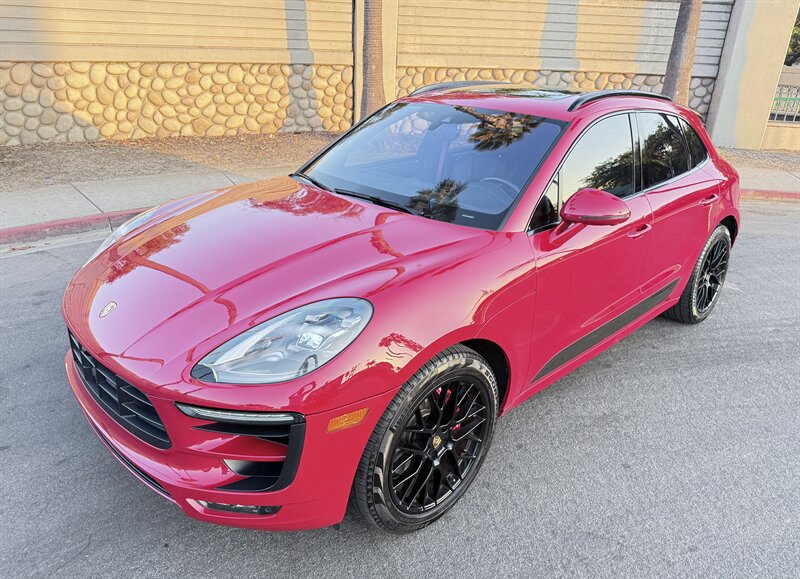 2017 Porsche Macan GTS  