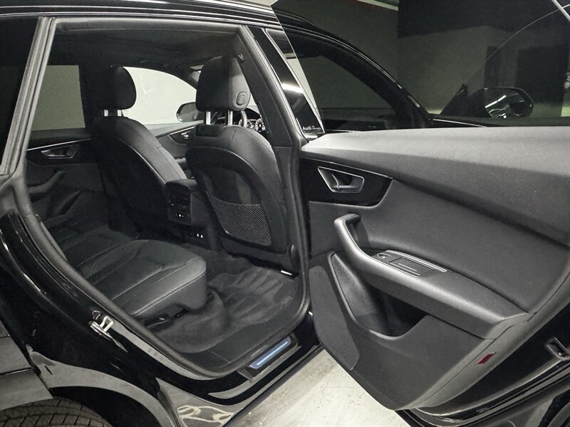 2025 Audi Q8 quattro Premium 55 TFSI - Photo 15 - San Diego, CA 92111