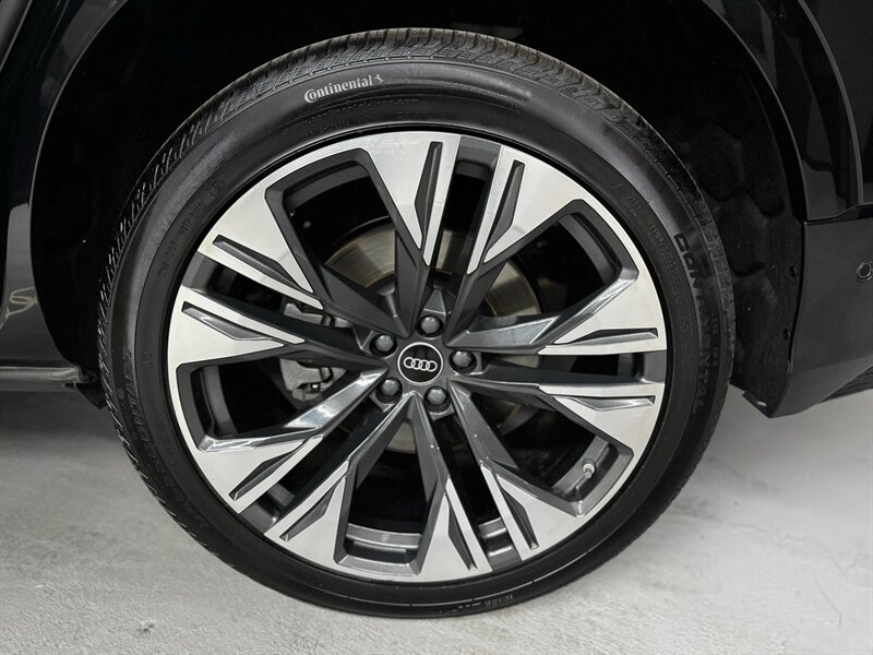 2025 Audi Q8 quattro Premium 55 TFSI - Photo 20 - San Diego, CA 92111