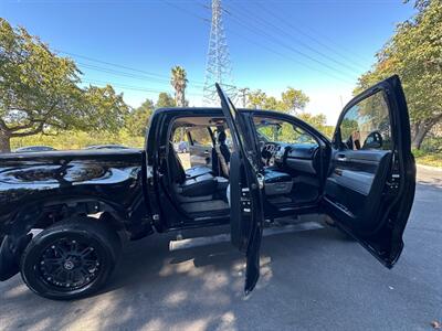 2011 Toyota Tundra Limited CrewMax 4x4   - Photo 17 - San Jose, CA 95128