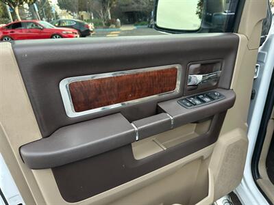 2012 RAM 1500 Laramie Crew Cab 5.7   - Photo 21 - San Jose, CA 95128