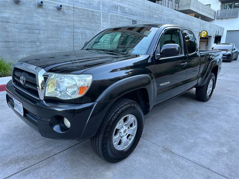 2008 Toyota Tacoma PreRunner SR5 V6  