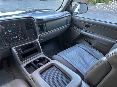 2005 Chevrolet Avalanche 1500 LT Crew Cab   - Photo 12 - San Jose, CA 95128