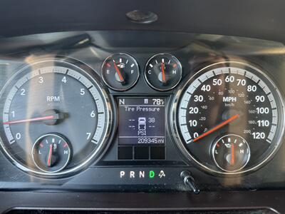 2010 Dodge Ram 1500 SLT Crew Cab   - Photo 24 - San Jose, CA 95128