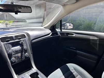 2017 Ford Fusion Hybrid SE - Photo 27 - San Jose, CA 95128